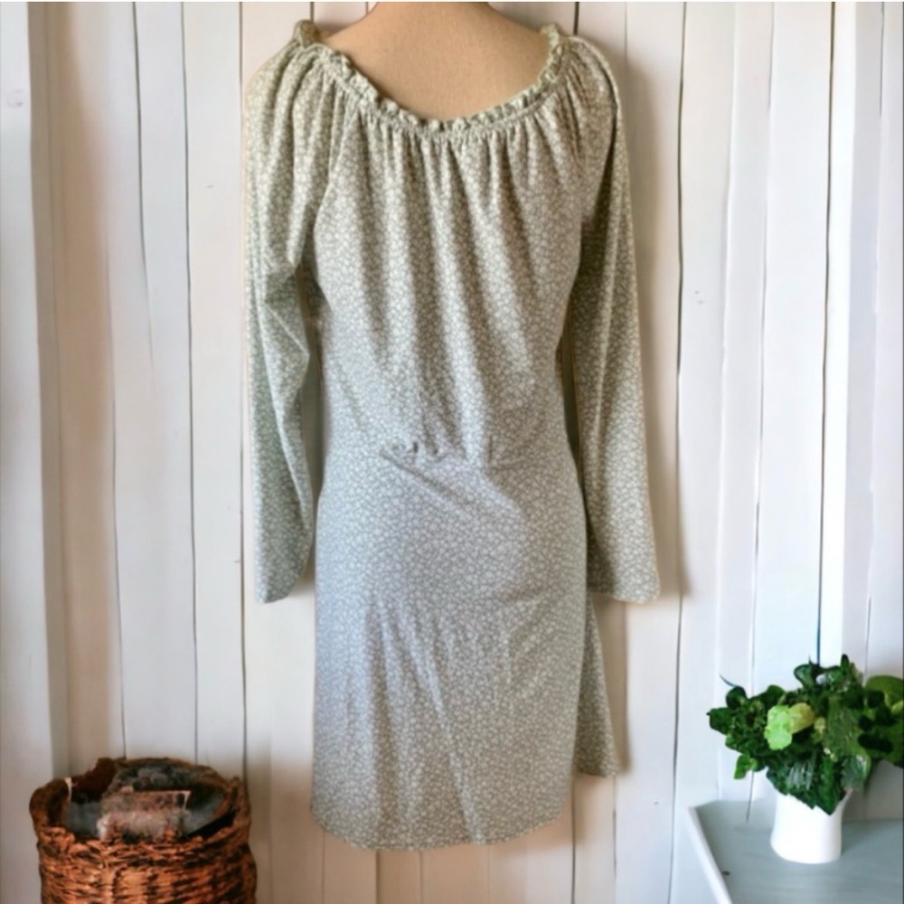 Light Green Floral Button-Front Peasant Dress - Picture 7 of 8